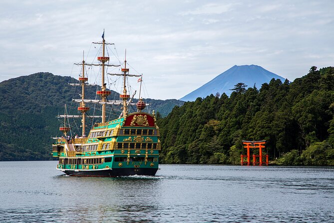 Guided Private Day Tour: Lake Ashi Cruise & Hakone Highlights - Hakone Highlights