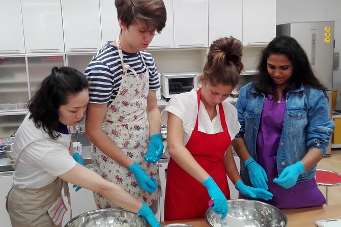 2 Hours Sushi Class - Reviews and Traveler Photos