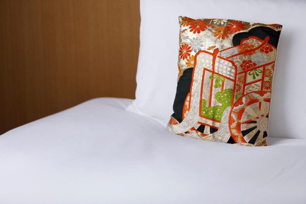 Gion Misen Furumonzen