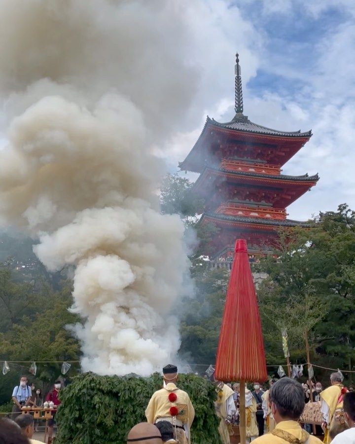 Photo Credit Kyonotanabata Kyonotanabata