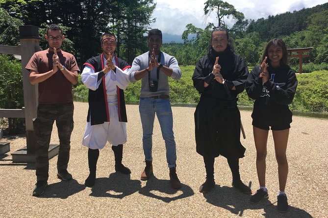 Private Tour: Chartered Car to Mt. Fuji Lake Kawaguchiko or Hakone and Lake Ashi - The Sum Up