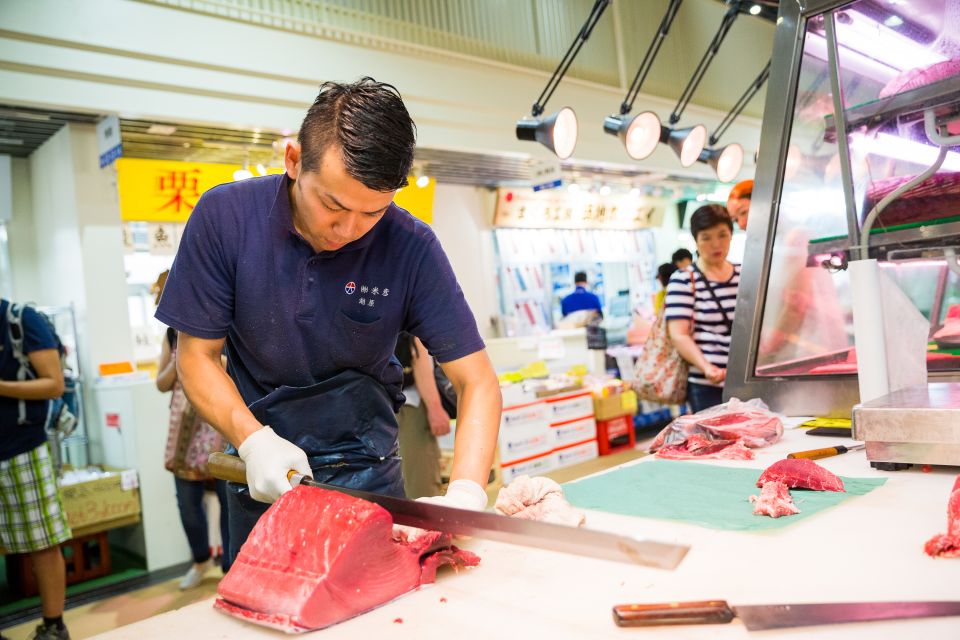 Tokyo: Tsukiji Outer Market Food and Drink Walking Tour - Markets History and Seafood Offerings