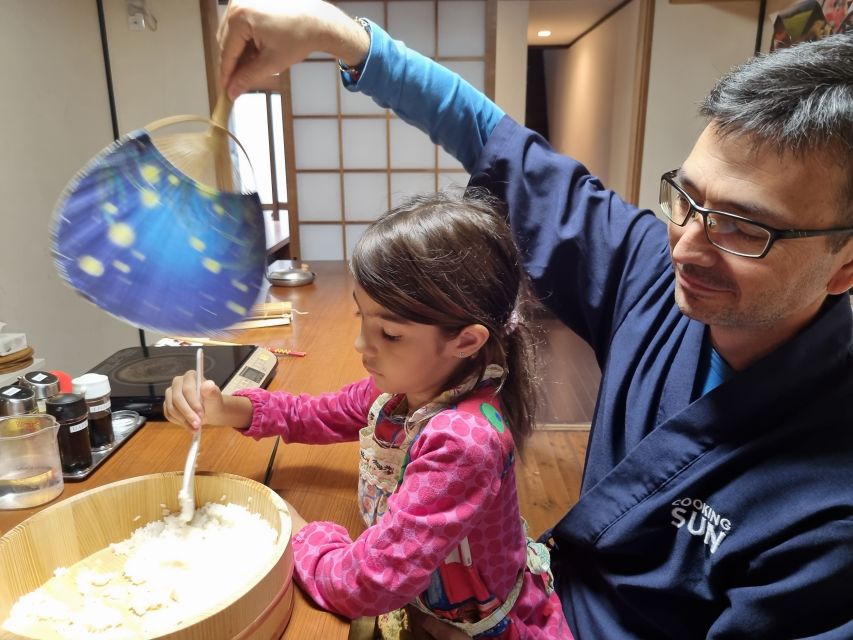 Nishiki Market Food Tour With Cooking Class - Experience Highlights