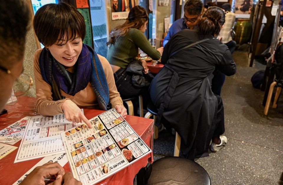 Kyoto: Izakaya Food Tour With Local Guide - Explore Restaurants and Bars