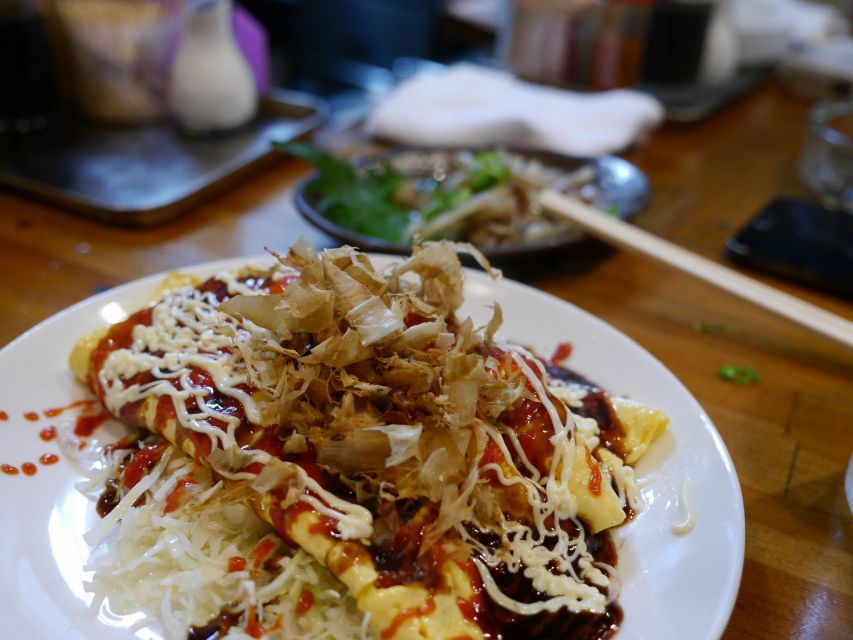 Osaka: All-Inclusive Night Foodie Cultural Extravaganza - Sample Local Favorites: Dote Nikomi, Sashimi, Kushikatsu, and More