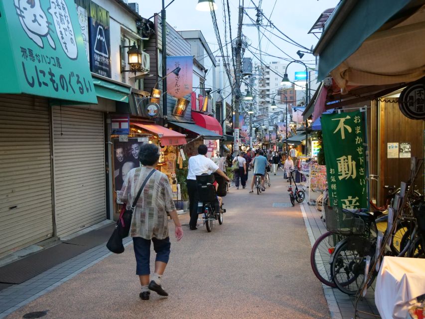 Yanaka District: Historical Walking Tour in Tokyo's Old Town - Crafting a Lucky Cat Statue