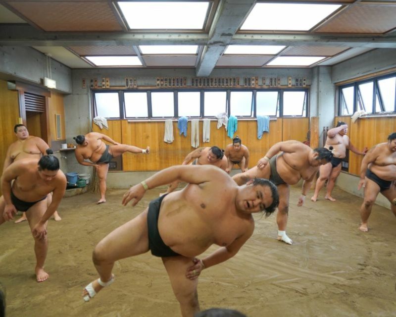 Tokyo: Sumo Morning Practice Tour in Ryogoku With Sumo Lunch - Full Description