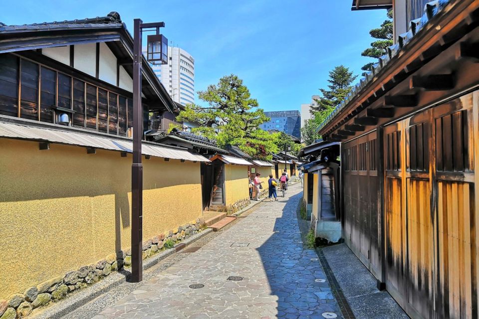 Kanazawa: Private Tour With Local Guide - Highlights