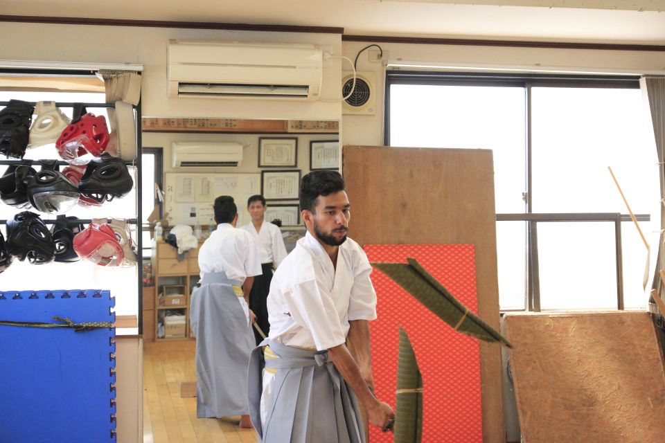 Unleash Your Inner Samurai: Experience the Thrill at a Tokyo Dojo - Important Information