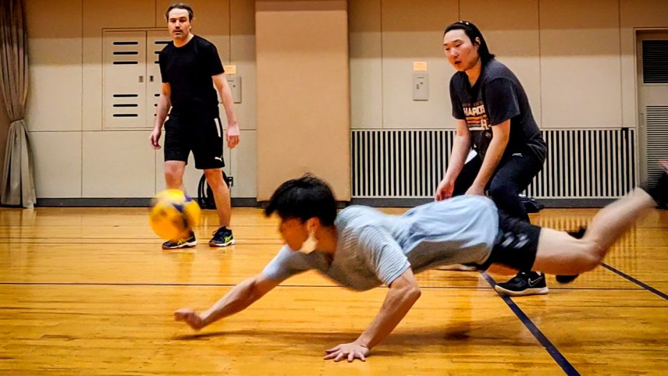 Volleyball in Osaka & Kyoto With Locals! - Learn and Practice Volleyball