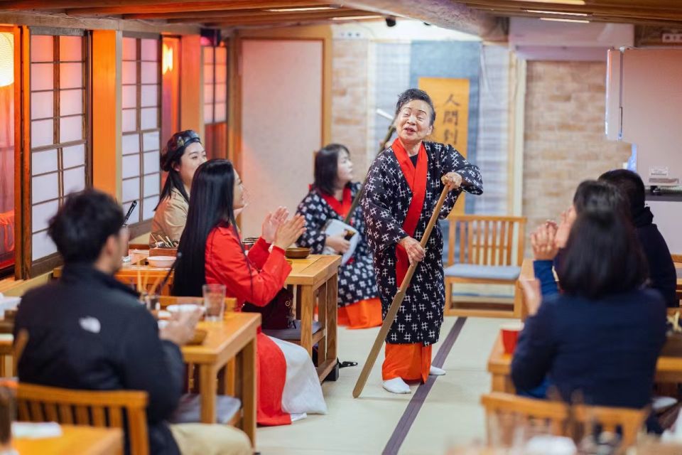 Tokyo: Yakatabune Dinner Cruise & Traditional Japanese Show - Indulge in a Traditional Sukiyaki Meal