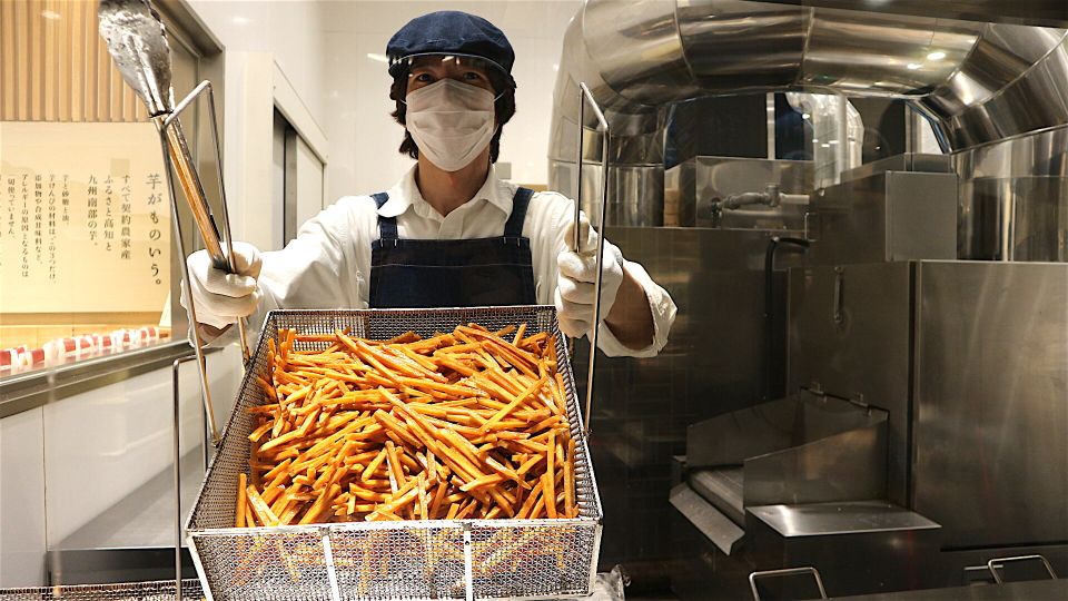 Tokyo Food Tour: The Past, Present and Future 11 Tastings - Ginza: Common Dishes and Post-War Industrialization