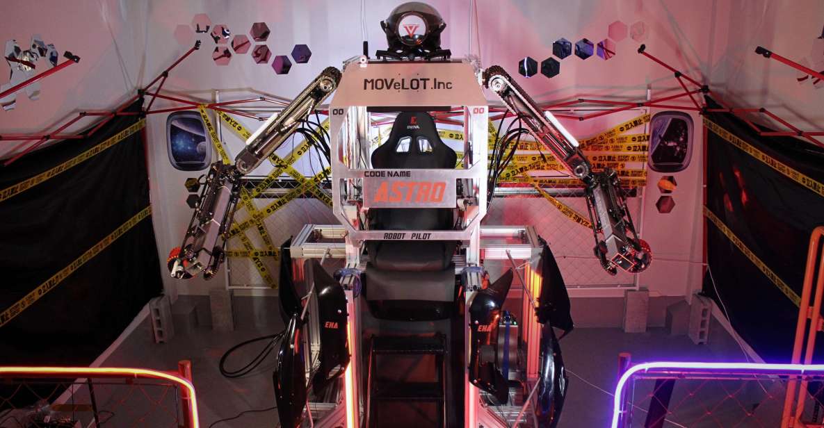 Tokyo : Robot Pilot Attraction and VR Shooting Facility. - Experience