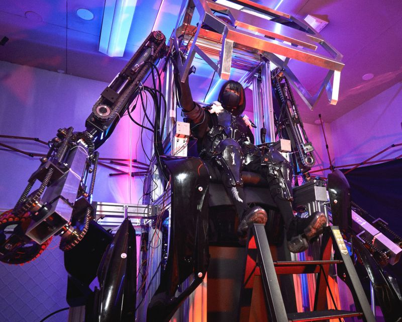 Tokyo : Robot Pilot Attraction and VR Shooting Facility. - Activity Details