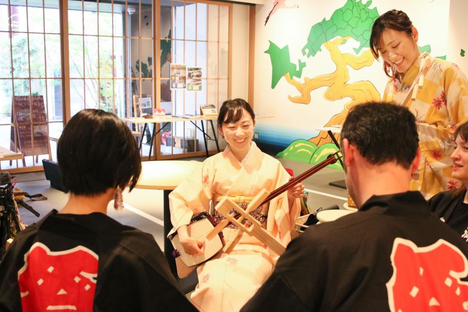 【Tokyo Shami】Lets Make a Mini Shamisen and Play It! - Inclusions and Important Information