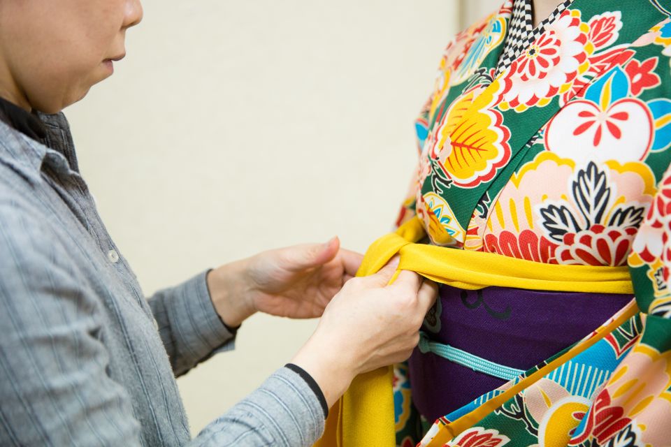 Kyoto: Rent a Kimono for 1 Day - Included Items