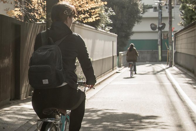 Tokyo West-Side Cycling & Food Tour - Riverside Adventure: Bike Paths and Scenic Views