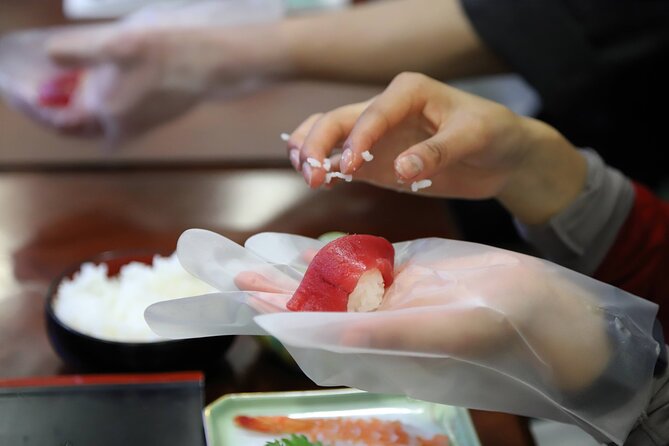 Tsukiji Fish Market Visit With Sushi Making Experience - Quick Takeaways